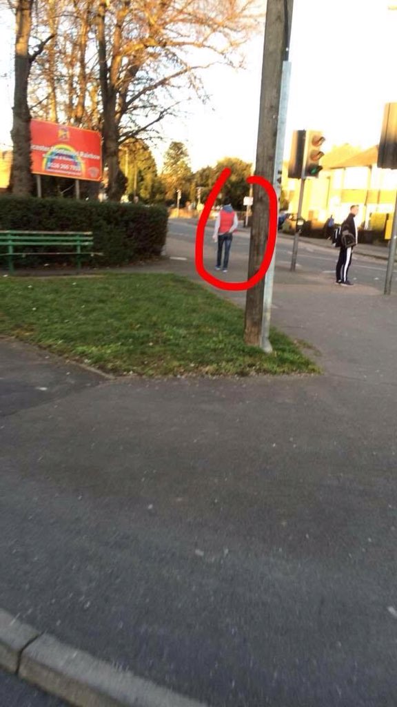 shaneLCFC's tweet photo. @oliverwillbond9 @block_head1994  she's following you oliver 👀👀👀😱 https://t.co/R0OPd7BR6C