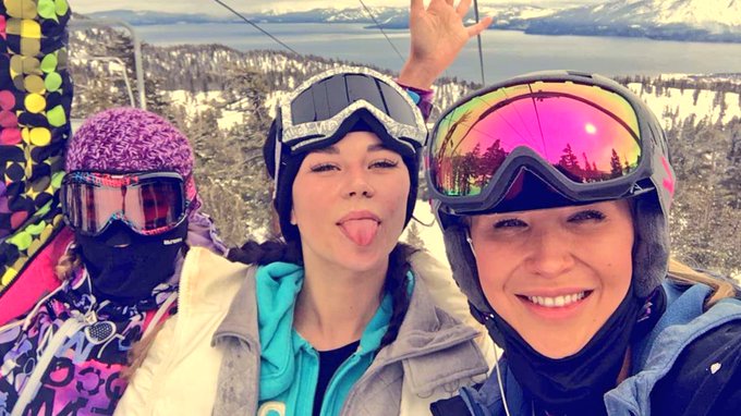 Girls! #InternationalWomensDay #snowboard #tahoe #beautiful #views #travel https://t.co/UQs4DwFKiP<a href="/tag/internationalwomensday"class="tags">#InternationalWomensDay</a><a href="/tag/snowboard"class="tags">#snowboard</a><a href="/tag/tahoe"class="tags">#tahoe</a><a href="/tag/beautiful"class="tags"><span>#beautiful</span></a><a href="/tag/travel"class="tags"><span>#travel</span></a><a href="/tag/views"class="tags"><span>#views</span></a>