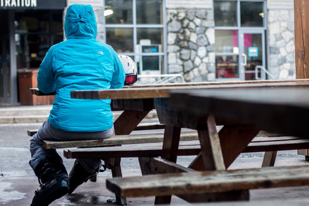 LiftCoffee_Whis's tweet photo. All this pow giving you jello legs? We won't tell anyone if you take a break!
#Whistler #CoffeeLaps https://t.co/Fme8whzOuw