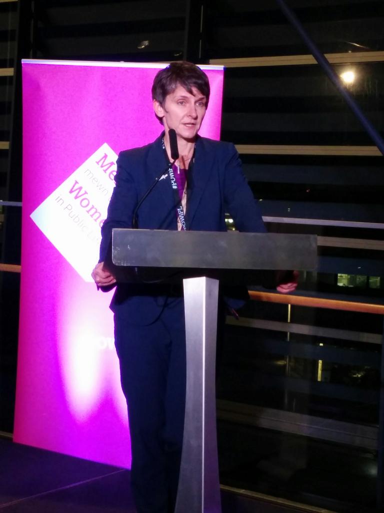 katecarr's tweet photo. The international, inspirational @LauraMcAllister diversity=credibility #POwipl #InternationalWomenDay #womenofwales https://t.co/V6kKUgUcgj