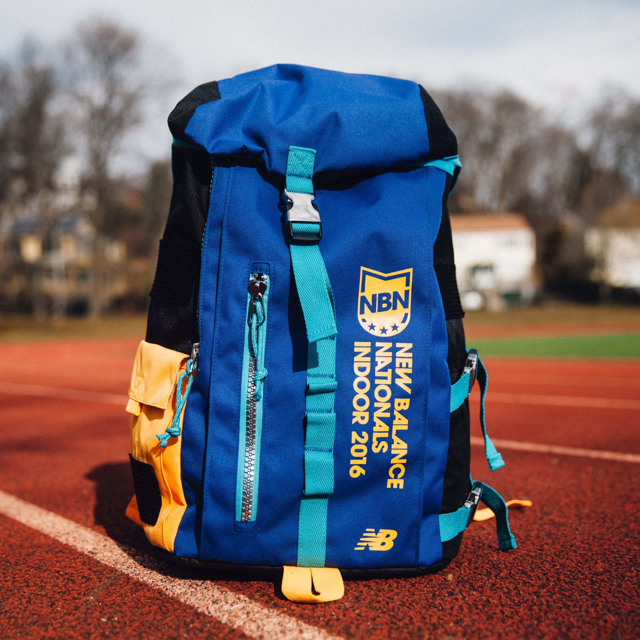 new balance running bag