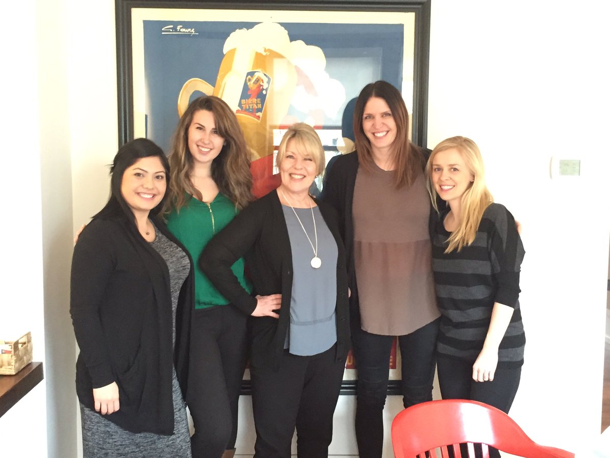 Miko18's tweet photo. #InternationalWomensDay in the office with these charming, intelligent, fun ladies! #myearls #IWD2016 https://t.co/FvHBFNI1Nt