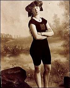 SportInWales's tweet photo. On #InternationalWomensDay let's remember Wales' first female Olympic gold medalist in 1912, the siwmmer Irene Steer https://t.co/PkGxGSkqj5