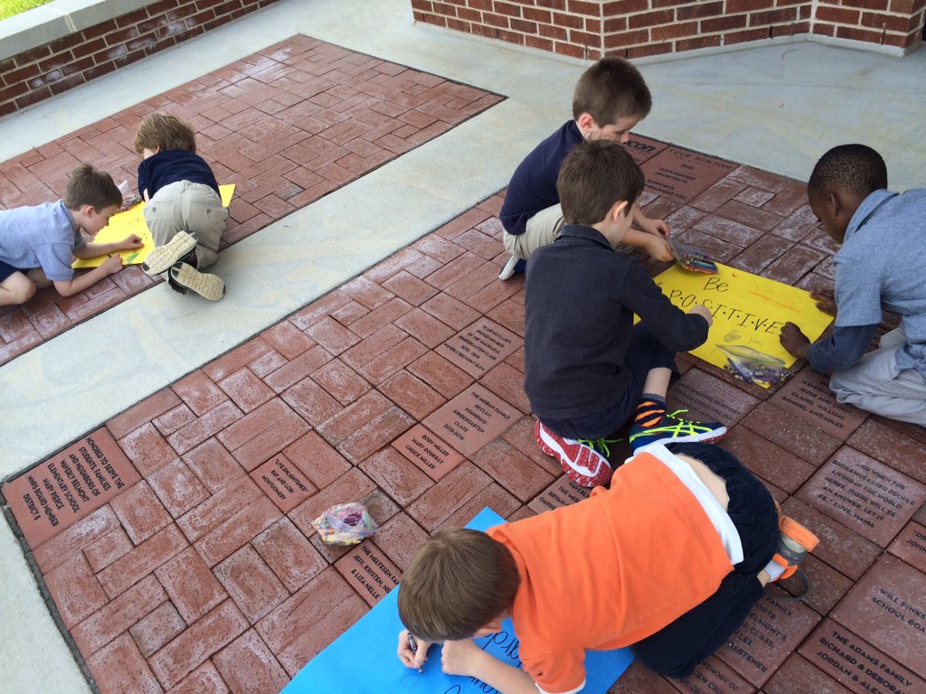 WBESMsGoodman's tweet image. It&apos;s a #teameffort at @WBinstruction. Cheering on our 3&amp;amp;4 graders as they prepare to rock TNReady!