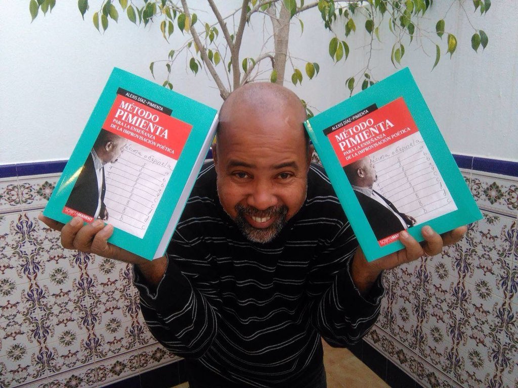 DiazPimienta's tweet photo. Y llegó mi Libro más esperado, el método para la enseñanza de la improvisación @elzejo @DecimasCosas @mundo_impro https://t.co/0zUuxlVLQa