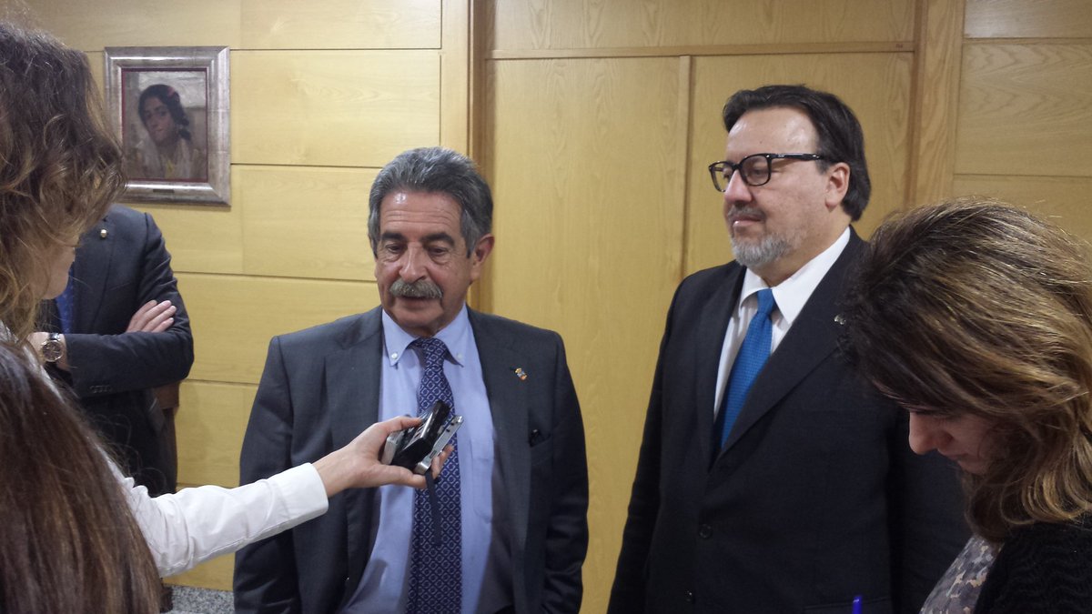 He reivindicado ante el presidente Revilla que la mejor inversión para Cantabria es su universidad.