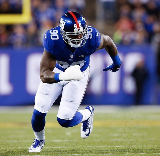 PanCo___'s tweet photo. Jason Pierre Paul will be back with the New York Giants next year after heavy pursuit from the Arizona Cardinals https://t.co/kMz5FD3zjE
