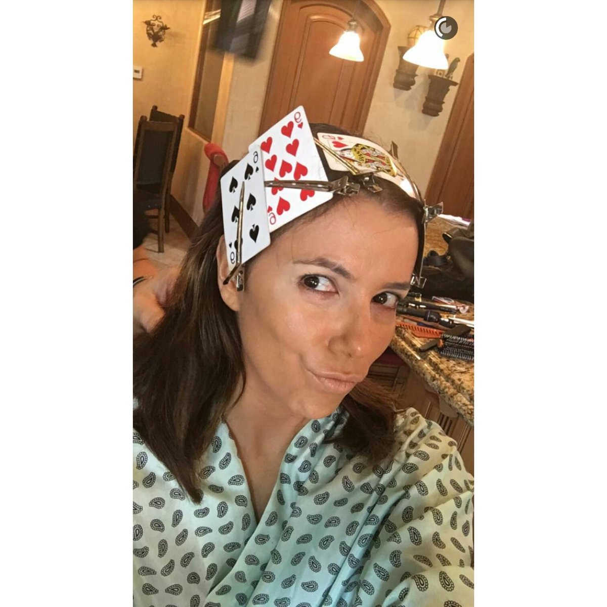 CelebSnapVideos's tweet photo. #evalongoria https://t.co/HyZ3OOLOyJ