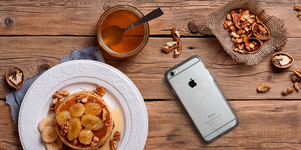 spigen's tweet image. Mouth watering delicious! Happy #NationalPancakeDay! Who's going to get some free #Pancakes today at @IHOP? 
Yum!