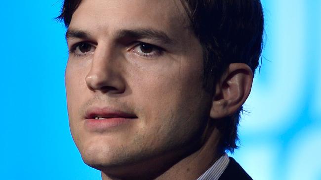 Bedspoke's tweet photo. Ashton Kutcher reveals why he supports services like Airbnb https://t.co/TXneNalOWl https://t.co/Yx11ZdmGpu