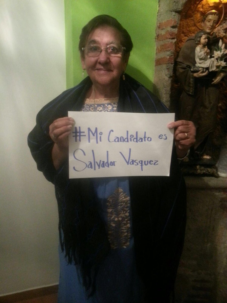 adrianavrobles's tweet photo. Yo voy con @SalvadorVC_2016 #SiPodemos #Tlacolula #Oaxaca @LizAcostaSecGen @PRIOaxOficial @alejandromurat https://t.co/zPJ5pRaBoh