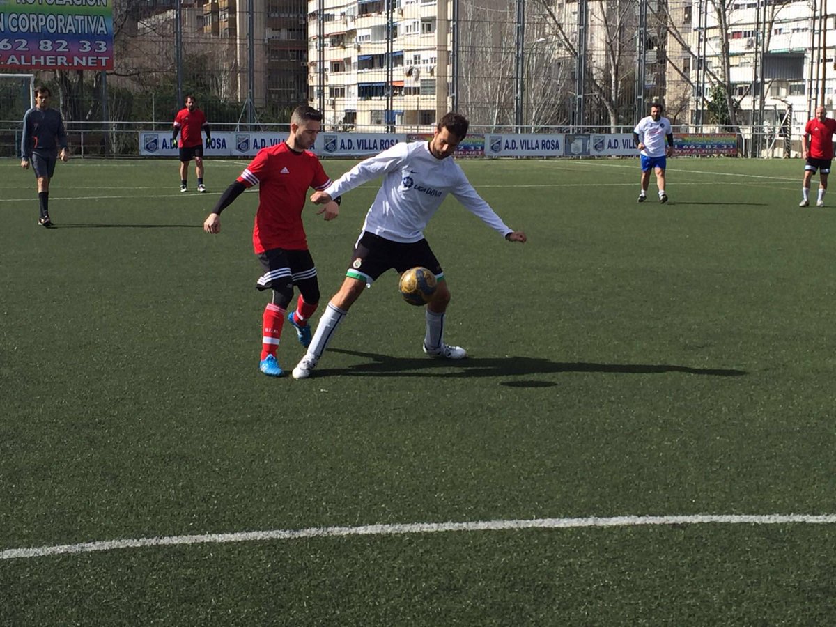 LdeMPresstour's tweet photo. El jueves tenéis una cita: FINAL LIGA DE MEDIOS (14:00 horas, campo Villarrosa) entre @tve_tve y @elchiringuitotv https://t.co/PAG6s3Wtty