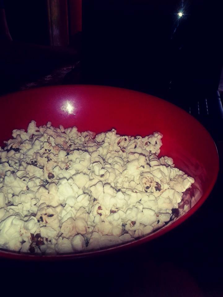Popcorn &amp; FF7 (again) ..Have a good night!!!!