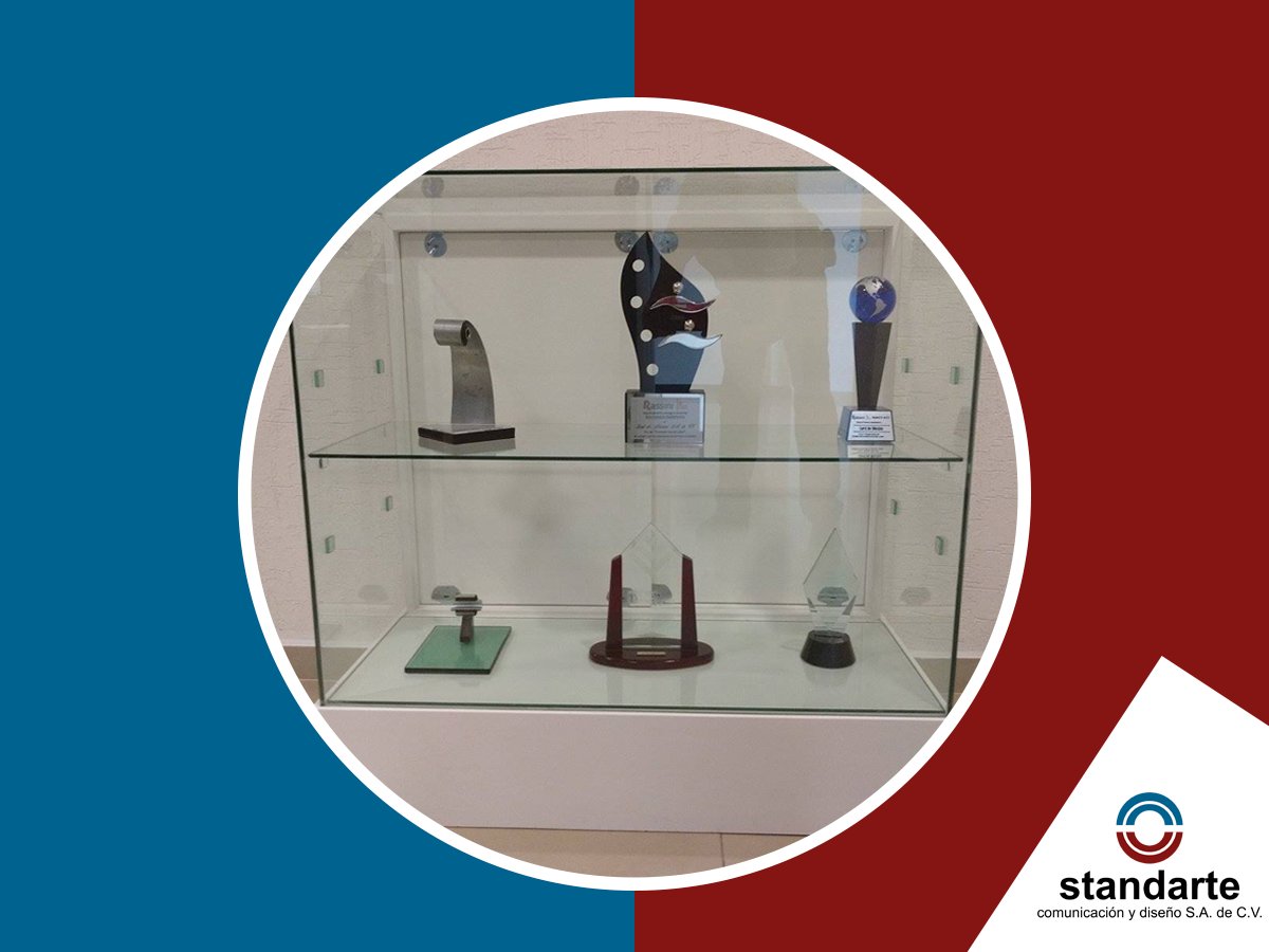 StandArteMX's tweet photo. En standarte creamos soluciones para ti. Hoy entregamos esta vitrina de exposición.
https://t.co/9nMWYFyPMQ https://t.co/nCLXsLEul2
