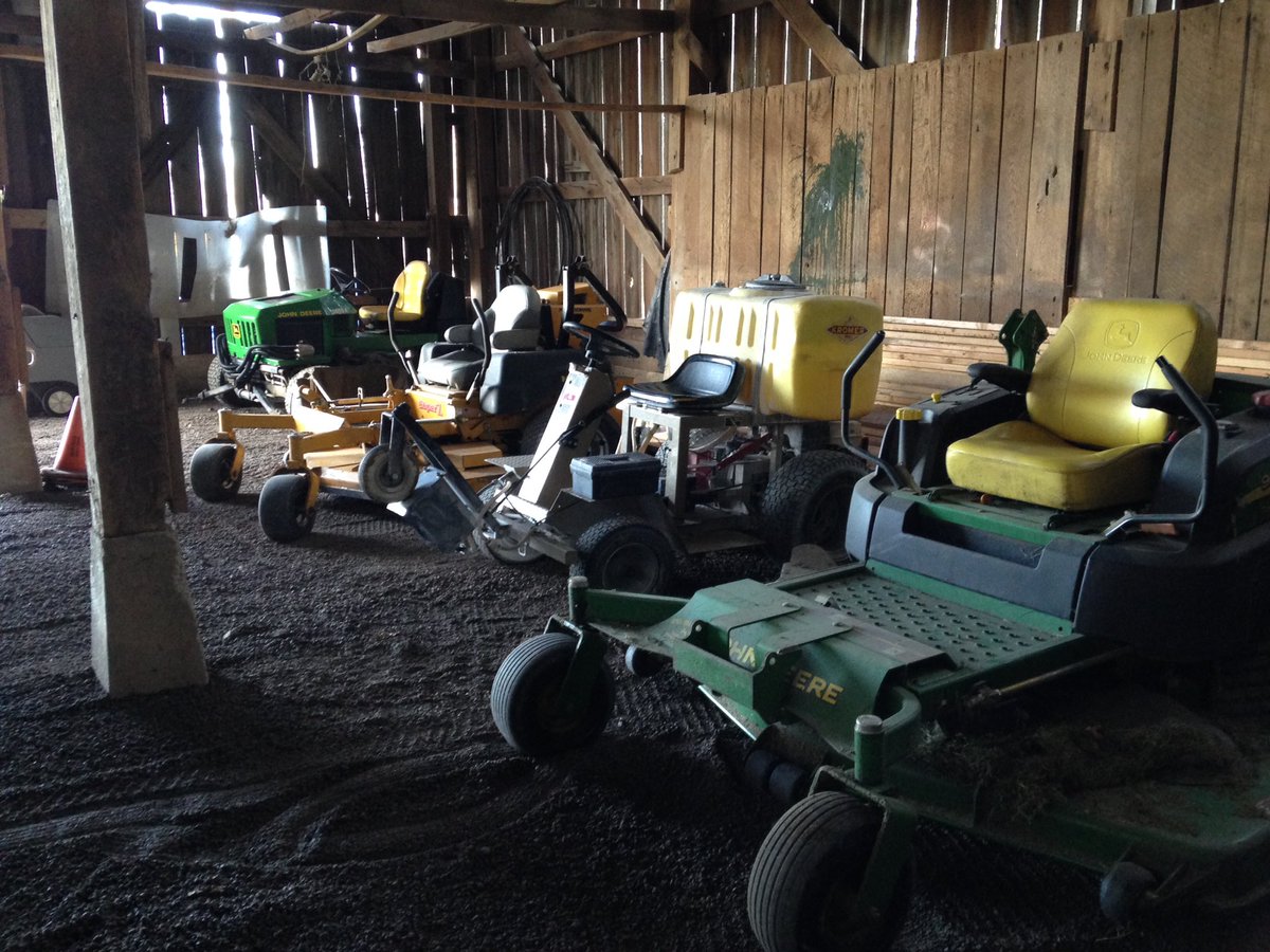 MegEVanArsdale's tweet photo. 3 more parking spaces. Equipment is ready to go!! #longestprojectever https://t.co/DavpiWl62t