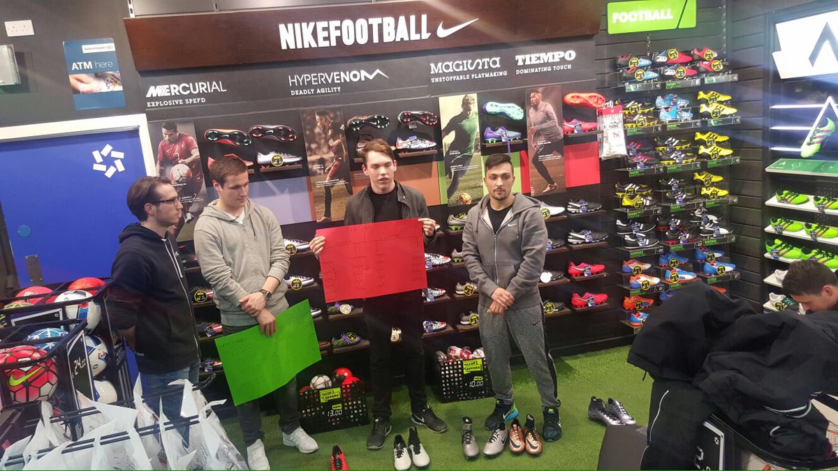 ChrissyBranagan's tweet photo. @lifestylesports Great team training tonight in Swords #TeamSwords #Epic #Relentless #fearless https://t.co/7bXvncNFHP