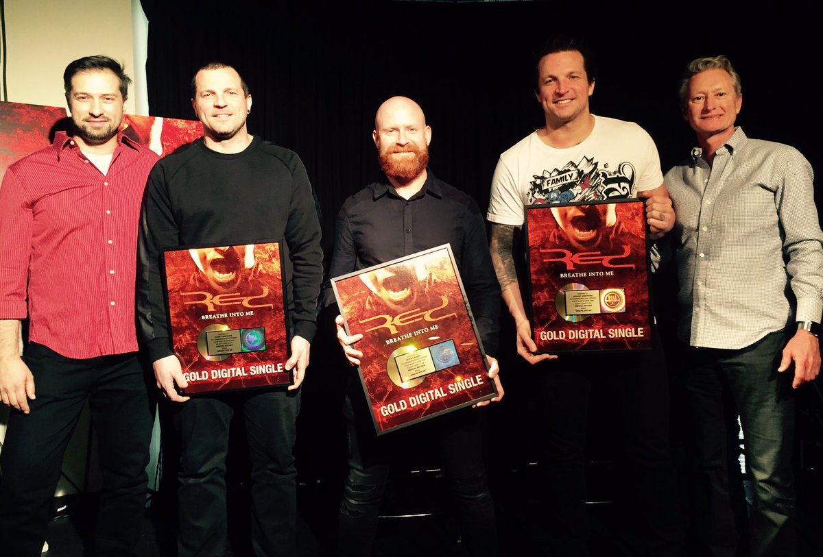 thebandred tweet picture