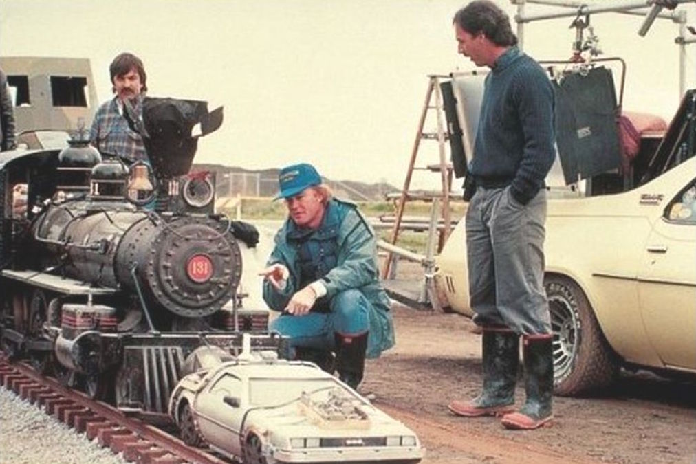 HistoryInPics's tweet photo. The making of Back to the Future III. https://t.co/vZ0ItTUuCz