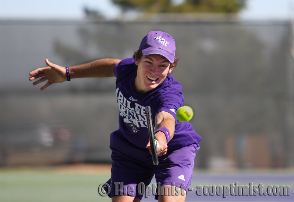 Josh Sheehy captures 3rd <a href="/SouthlandSports/">Southland Conference</a> Men's Tennis Player of the Week Award | southland.org/news/2016/3/8/…
#ACUTENNIS