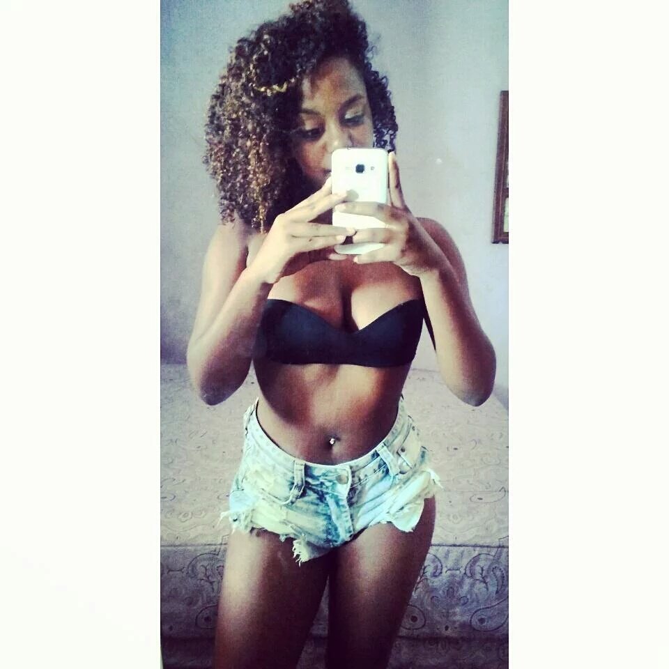 DayPretchaca's tweet photo. Quando eu era magra, sddds kk! #FtPerdida 😴😘 https://t.co/wZHsLxfLB5
