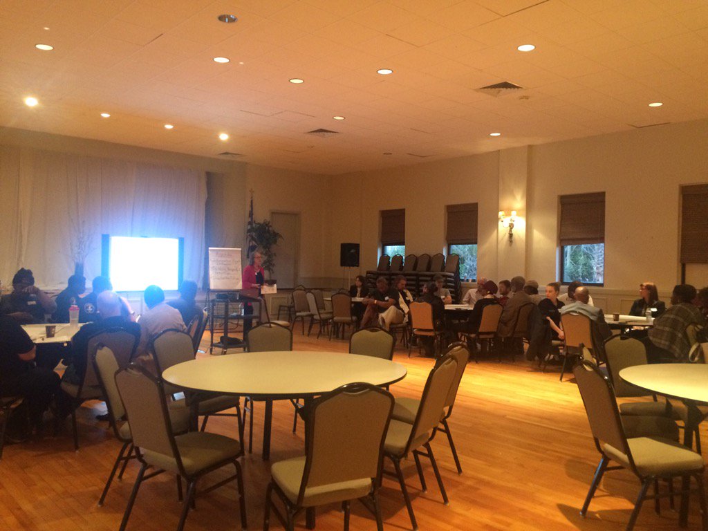 Paul_Bowers's tweet image. 27 people in 2nd #IlluminationProject listening session.