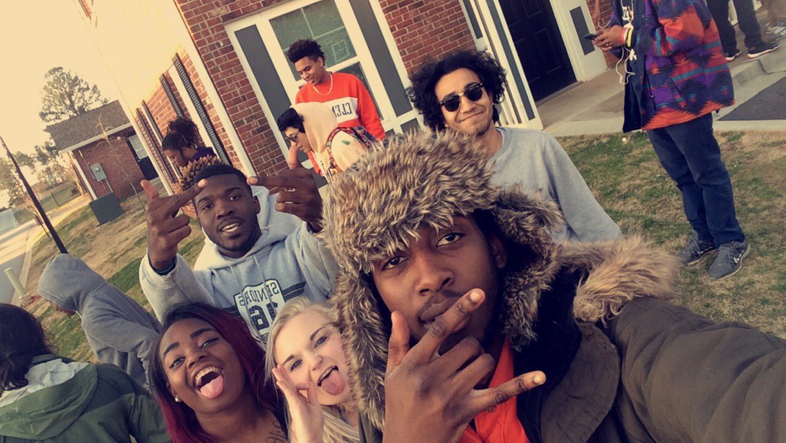 OTF_Mulaa's tweet photo. it's lit #Ablocc 🔥 https://t.co/i7SQhTJcy1