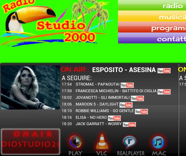 alixespos's tweet photo. #Asesina suena bien fuerte en Italiaaa! 🎶👏🎊 Vamos por mas! 🇮🇹 #Studio2000 @laliespos Cc @lalimusica @3MusicaProd https://t.co/7NOAKtaGEt
