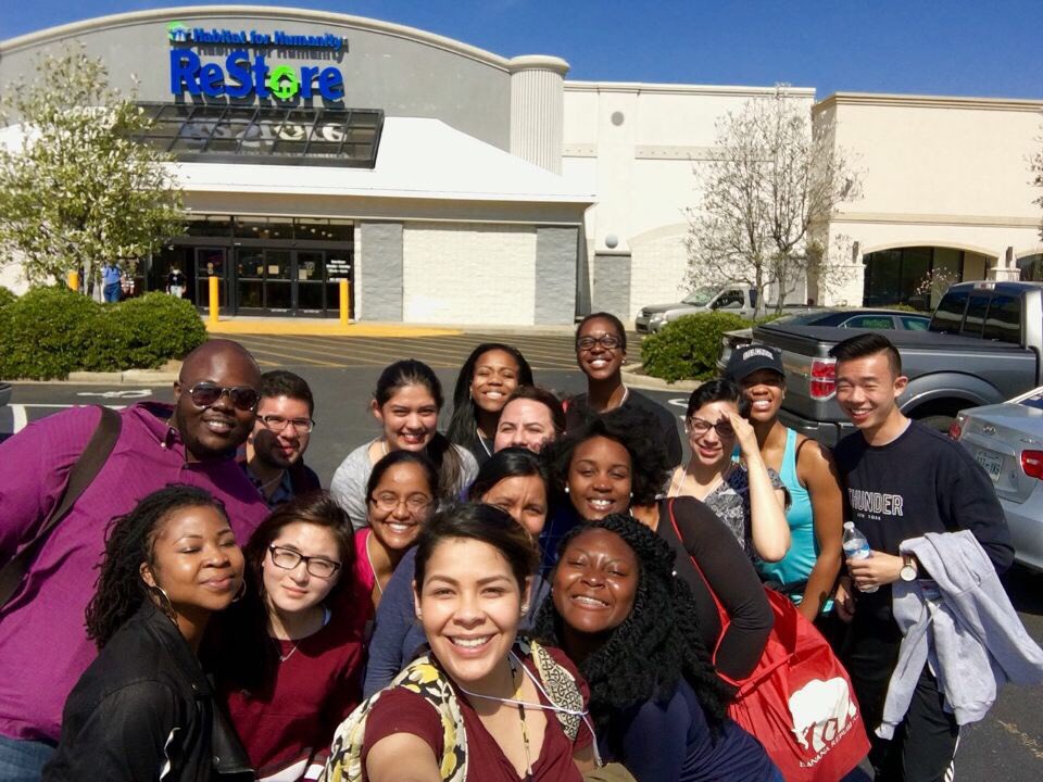 GMSAlumni's tweet photo. Volunteering @MemphisReStore was an amazing opportunity! #GMSASB2016 @GatesScholars https://t.co/dXnxP6Xami