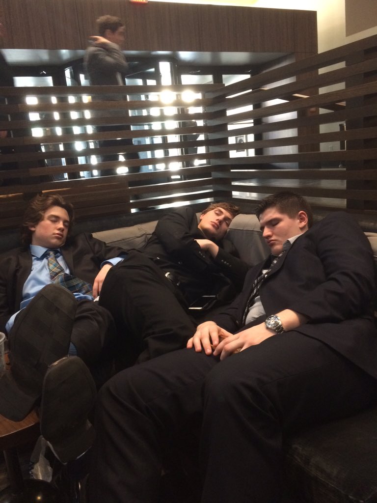 alexandria_deca's tweet photo. @AAHSpassouts DECA Pass Outs #BeEpic #mndeca https://t.co/zdEFjKpeCy