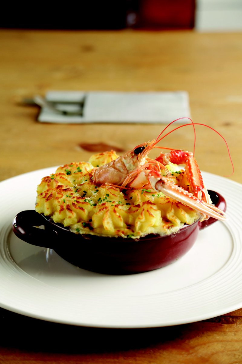 LongsandsFish's tweet photo. Come down to @LongsandsFish this week and celebrate #BritishPieWeek with our Famous LFK Fish Pie #eatmorefish https://t.co/jsbx1FGzNz