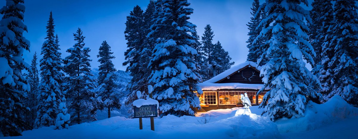 GetOutThere's tweet photo. Is this your idea of the perfect escape? Read on, friends, read on. https://t.co/uCOd4TAbUH Photo: @stormmtlodge https://t.co/md5jjIrd4f