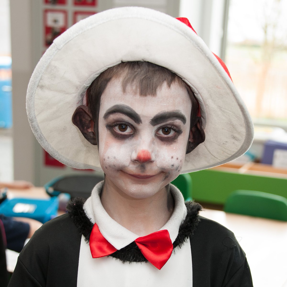 FH_Academy's tweet photo. Lots of fun today at our belated World Book Day Celebrations - and lots of really great costumes! #worldbookday https://t.co/IQHGGIMCmw