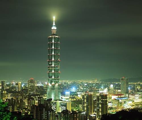ArquitectonicaV's tweet photo. El edificio ecológico más alto del mundo se encuentra ubicado en Taiwán y recibe el nombre de #Taipei 101 https://t.co/DWuZt64iER