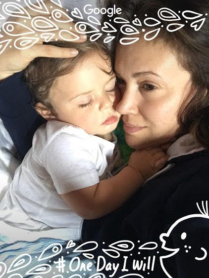 AlyssaDotCom's tweet photo. #OneDayIWill live in a world where mommies can breastfeed their babies anywhere. What’s ur #OneDayIWill aspiration? https://t.co/s2hN0eZwSy