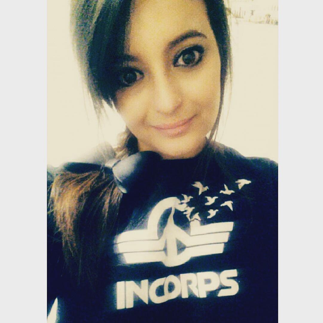 incorpslaboutik's tweet photo. #Incorps au féminin. #howdoyouwearyourIncorps ? #outfit #logo #femme #fashion #mode #marquefrancaise https://t.co/kfpPuOx5eJ