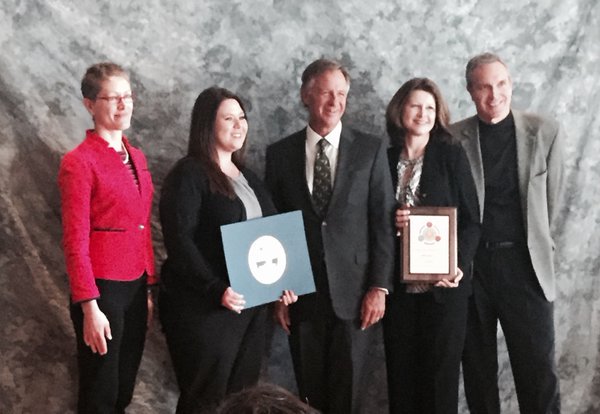 NatlPAT's tweet photo. Congrats @knoxschools Parents as Teachers, Wins Governor's Award 4 Excellence https://t.co/bU5yMhuFvO @tccy #TNCAD https://t.co/hiS7z6l3W8
