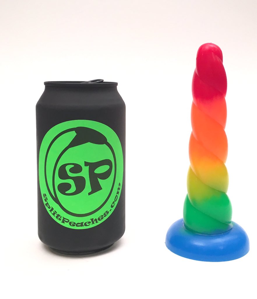 SplitPeaches's tweet image. Hurry! Ends SOON! #Win our Unicorn Horn #Dildo! Winner Chooses Rainbow or Pearl White 🦄 gleam.io/nu9Ze/splitpea… #RT