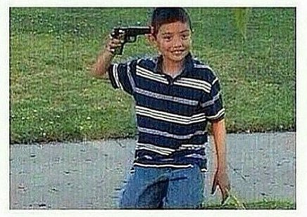 BassFatboy's tweet photo. When 2 people won't stop blowing up the group chat. https://t.co/nTEqUO4kht