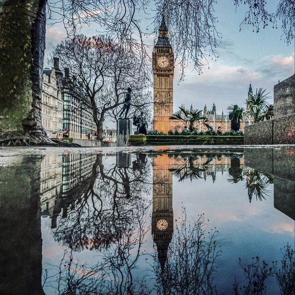 rybotics's tweet photo. Take me to London 🇬🇧 https://t.co/GpRMH8jxDG