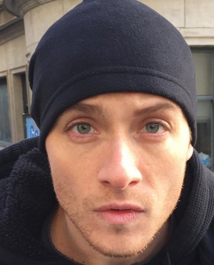 NBCChicagoPD's tweet photo. Brb, going swimming in those eyes. #ChicagoPD https://t.co/d9KNP42a6J https://t.co/IbxvkgEH4q