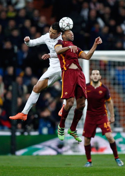 topfifacoins's tweet photo. Real Madrid 2-0 Roma (agg: 4-0)
What a night for Cristino! Here is a quick comp for his amazing goal show! https://t.co/j21kCFLlWp