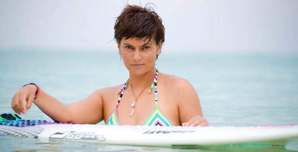 Cantik, Seksi, Skillful, kurang apa lagi coba, wanita penakluk ombak yang satu ini? mafellas.com/artikel.php?id… #Lookup