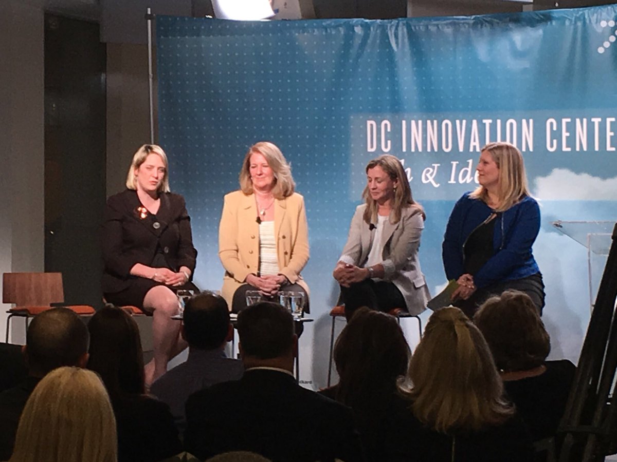 KelliannMc's tweet photo. Great turn out and great time learning from the experiences of the panelists @BoozAllen's #WLE16 at #DCIC #IWD2016 https://t.co/fetp5GM7eF