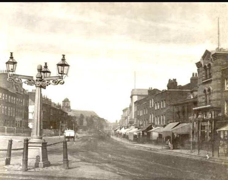 FaradayEveryDay's tweet photo. Newington Butts,London, UK😍😍.  I love where I was born🙂 https://t.co/XITHNKCc1h