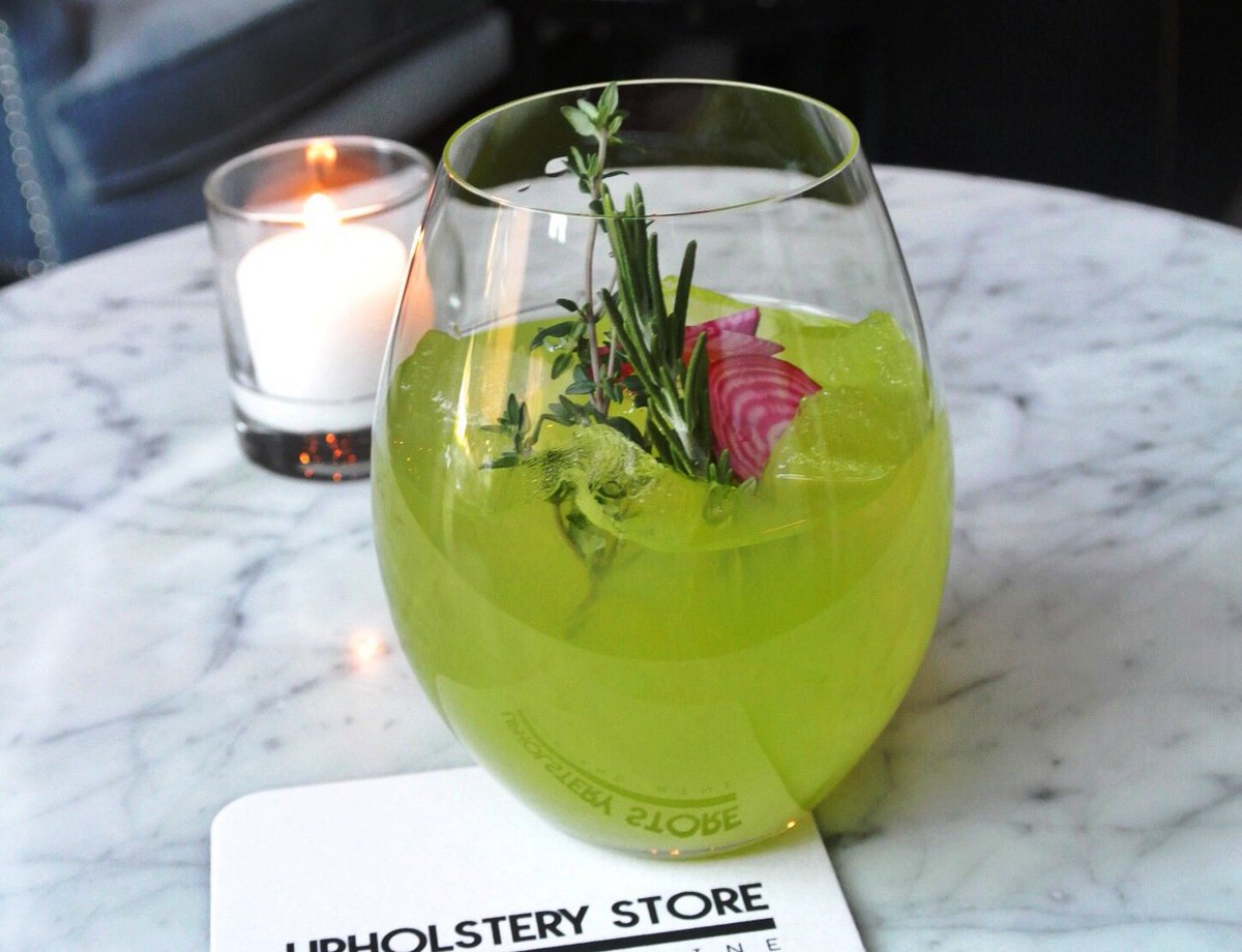 CraveLocal's tweet photo. Taste the Rainbow! Fresh cocktails from #NYC's finest bars https://t.co/Sv6pwfXAUq #StPatricksDay https://t.co/c1YaoLDXRl