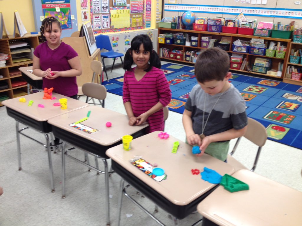 FTSD_Sherrier's tweet photo. We're "discovering" fossils in Playdough! https://t.co/zGbPfpg1xM