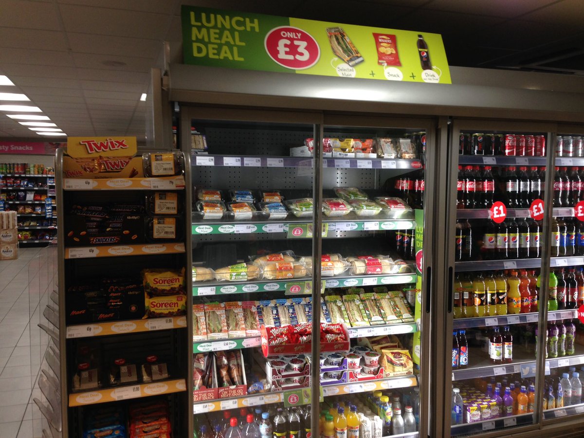£3 meal deal all ready for lunch tomorrow @MGcomment <a href="/nickb659995/">Nick Barker</a> <a href="/LukeFicken/">Luke Ficken</a> #mylocal #betterthenmorrisonsmealdeal😝