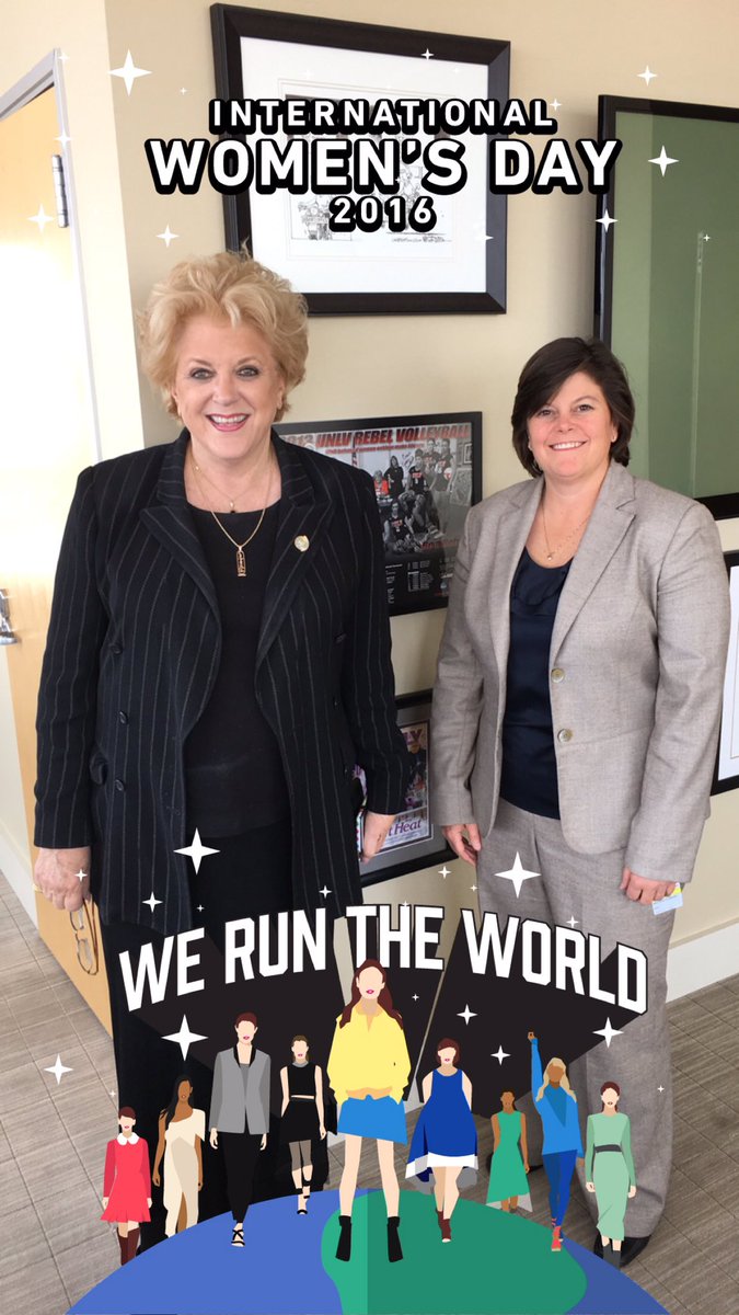 Happy #InternationalWomensDay! Our city is run by two of the smartest women around 👏🏻 #IWD2016