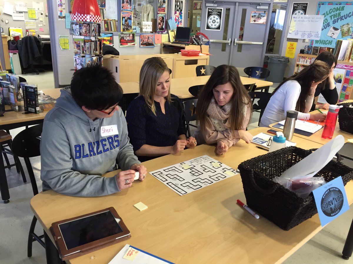 GECDSB_Math's tweet photo. Spatial reasoning activities really get people to develop the vocabulary. https://t.co/edO41BlUS6