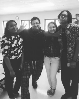 hahsfashionclub's tweet image. Day 2 of Fashion week #patternday